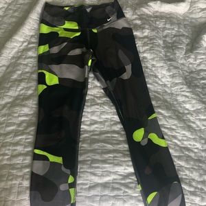 Nike full-length camo leggings
